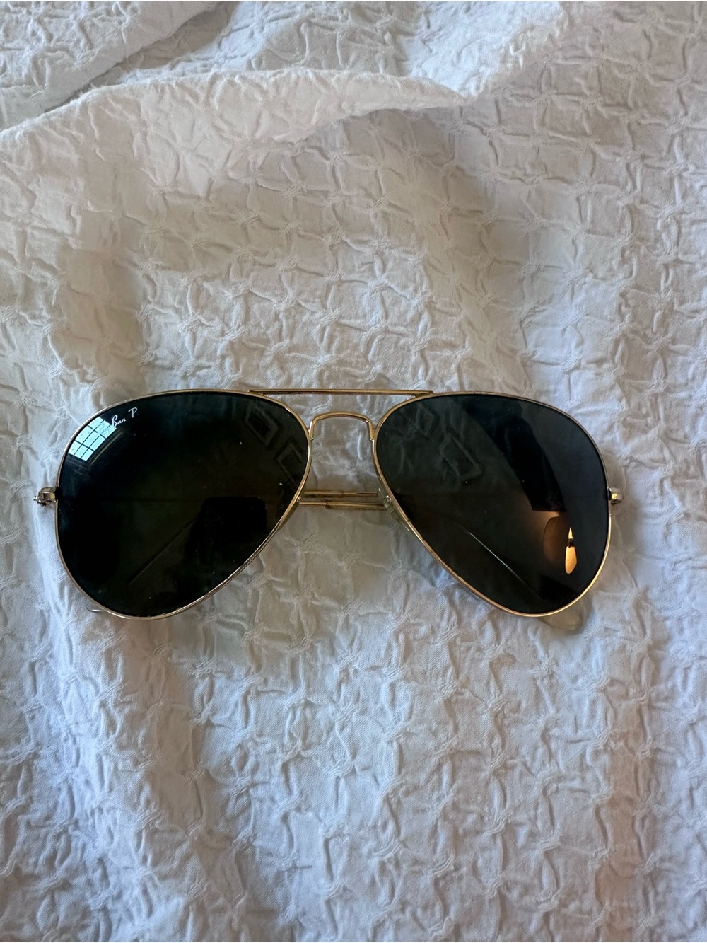 Ray-Ban Gold Frame Black Lens Aviator Sunglasses